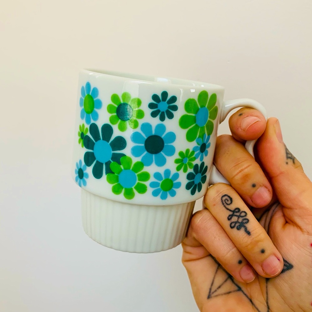 🌼60s VINTAGE FLOWER POWER MUG🌼